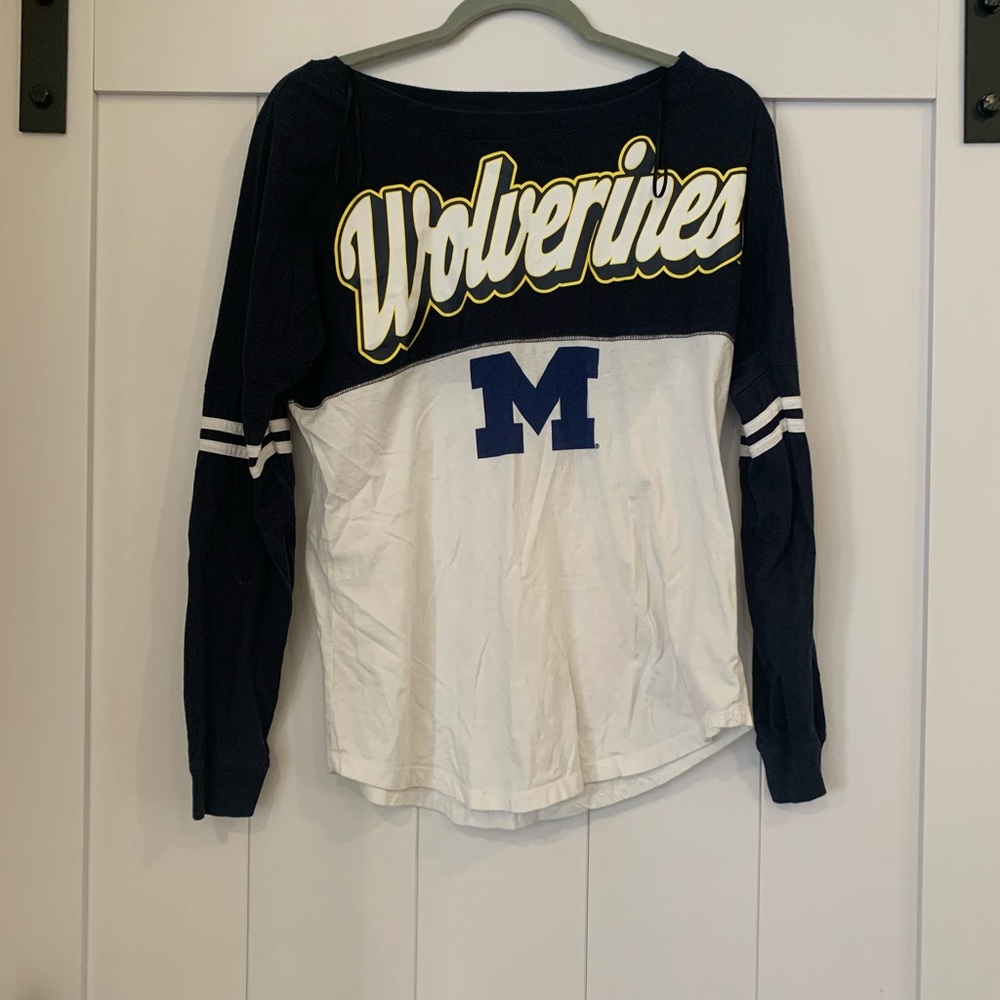 University of Michigan wolverines long sleeve shirt